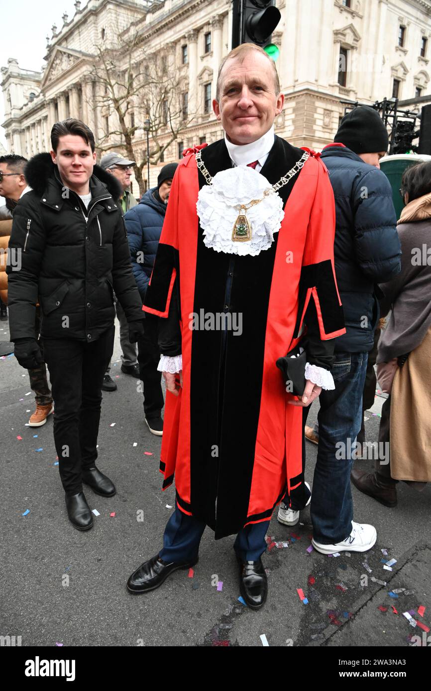 London, Großbritannien. Januar 2024. Londons jährliche Neujahrsparade mit Hunderten von Wagen im Zentrum von london, Großbritannien. Quelle: Siehe Li/Picture Capital/Alamy Live News Stockfoto