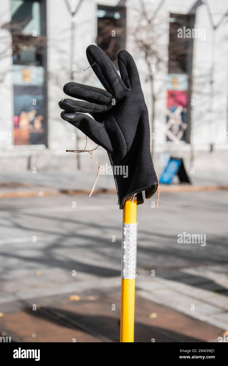 Handschuh A-okay in Downtown Montreal, Quebec, Kanada Stockfoto