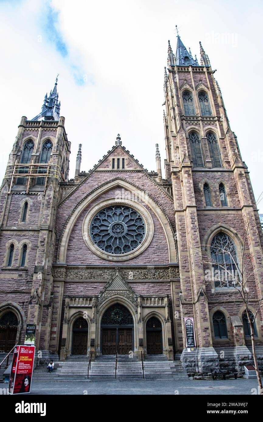 Christ Church Cathedral auf St. Catherine Street in der Innenstadt von Montreal, Quebec, Kanada Stockfoto