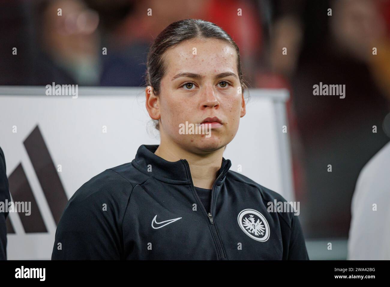 Jonna Brengel beim Spiel der UEFA Women Champions League 23/24 zwischen SL Benfica und Eintracht Frankfurt im Estadio da Luz in Lissabon, Portugal. (Maciej Ro Stockfoto