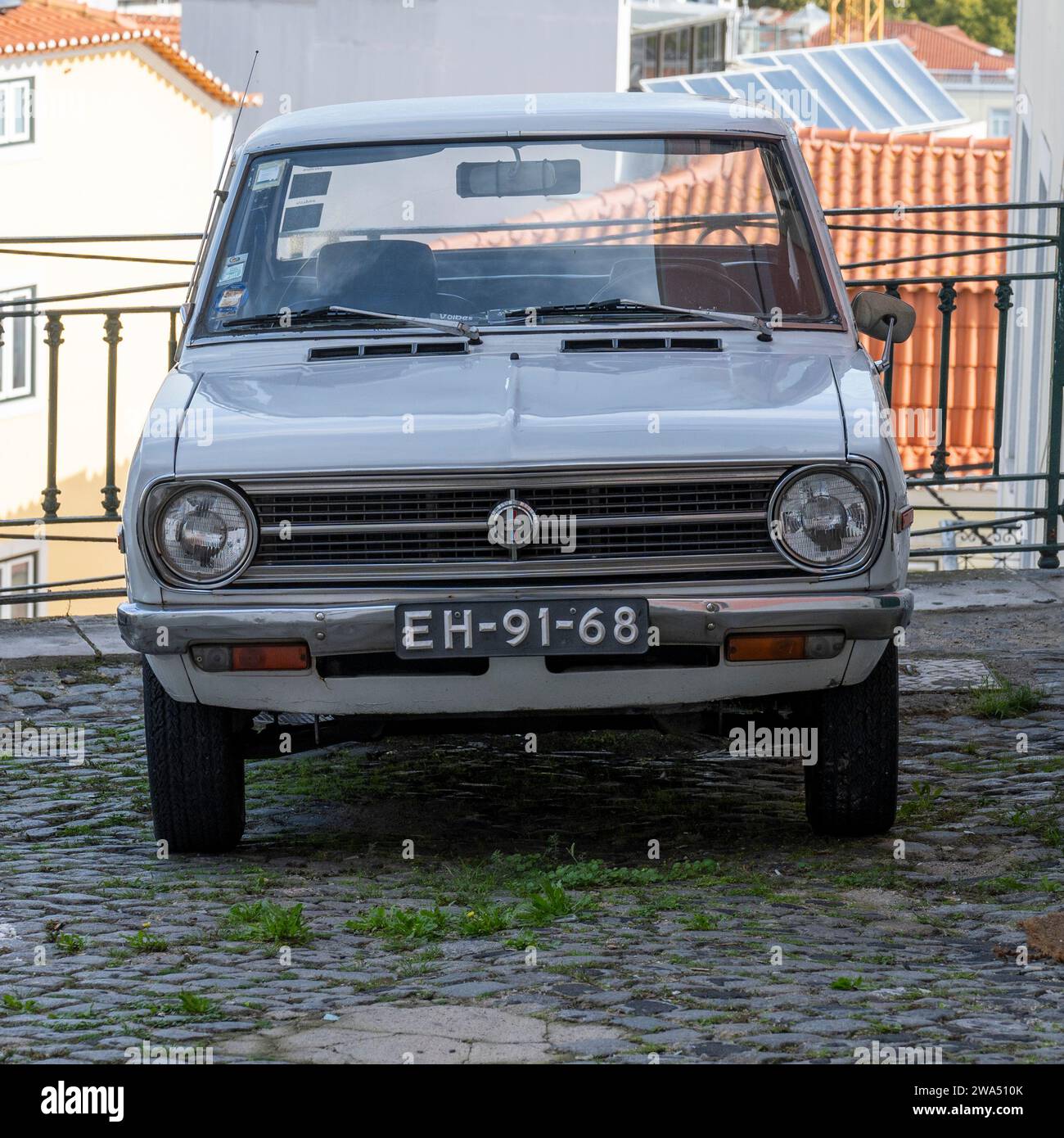 Der Datsun 1200 wurde von Nissan Motor Co., Ltd. Hergestellt In Japan war er als Datsun Sunny 1200 bekannt. Es wurde in Japan 1970–1972, Nordamerika in verkauft Stockfoto