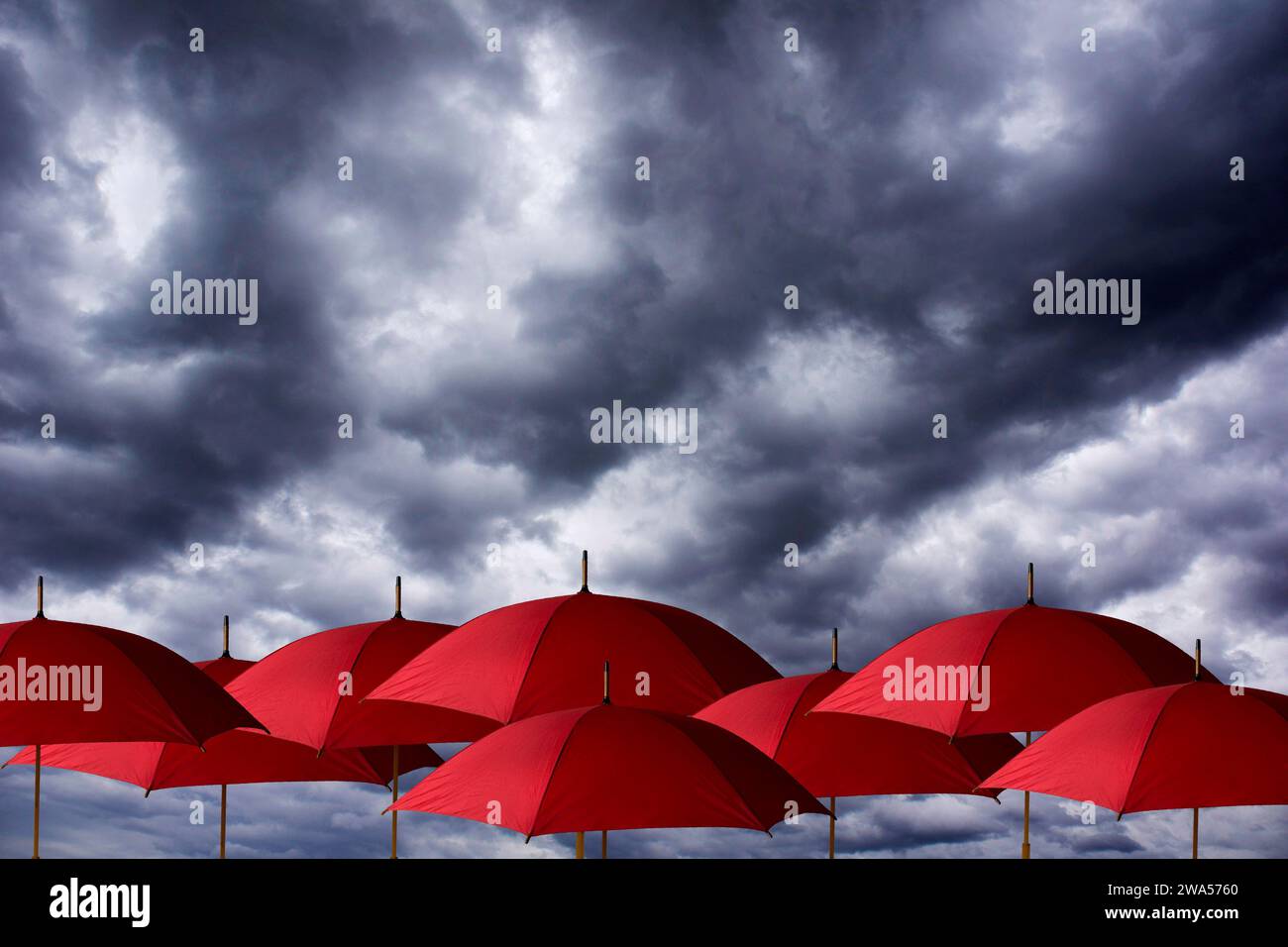 Dramatische bewölkt und stürmischen Himmel Hintergrund Stockfoto