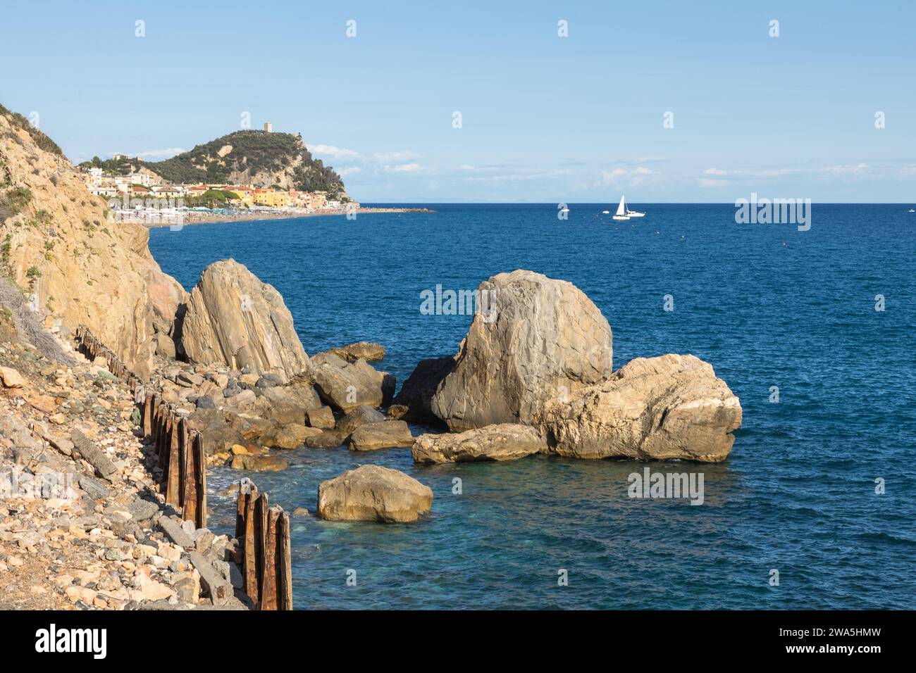 Paesaggio di Mare vicino Varigotti Liguria Stockfoto