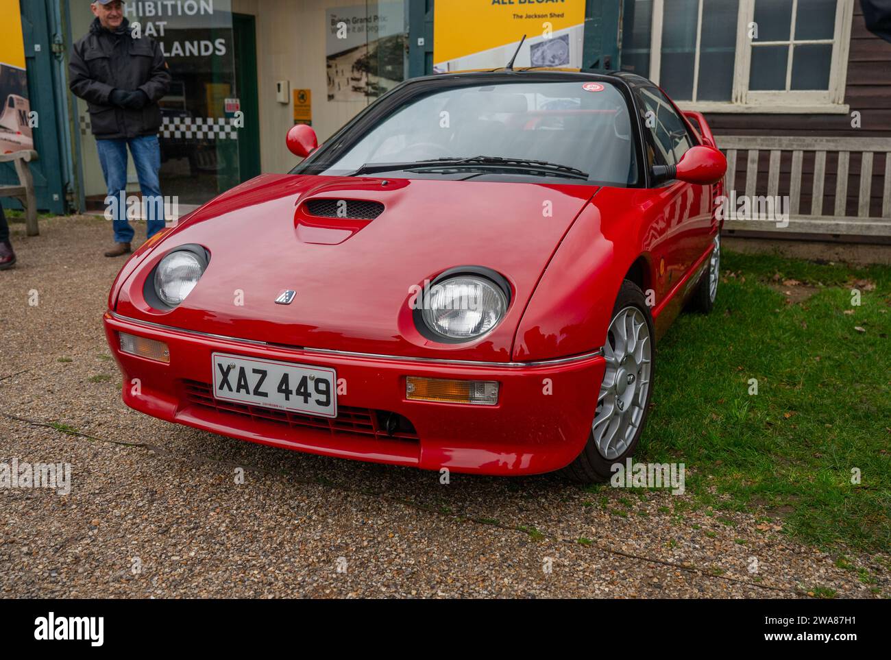 1992-94 Autozam AZ1 moderner Oldtimer von Mazda auf dem New Year Day Car Meet in Brooklands, 2024 Stockfoto