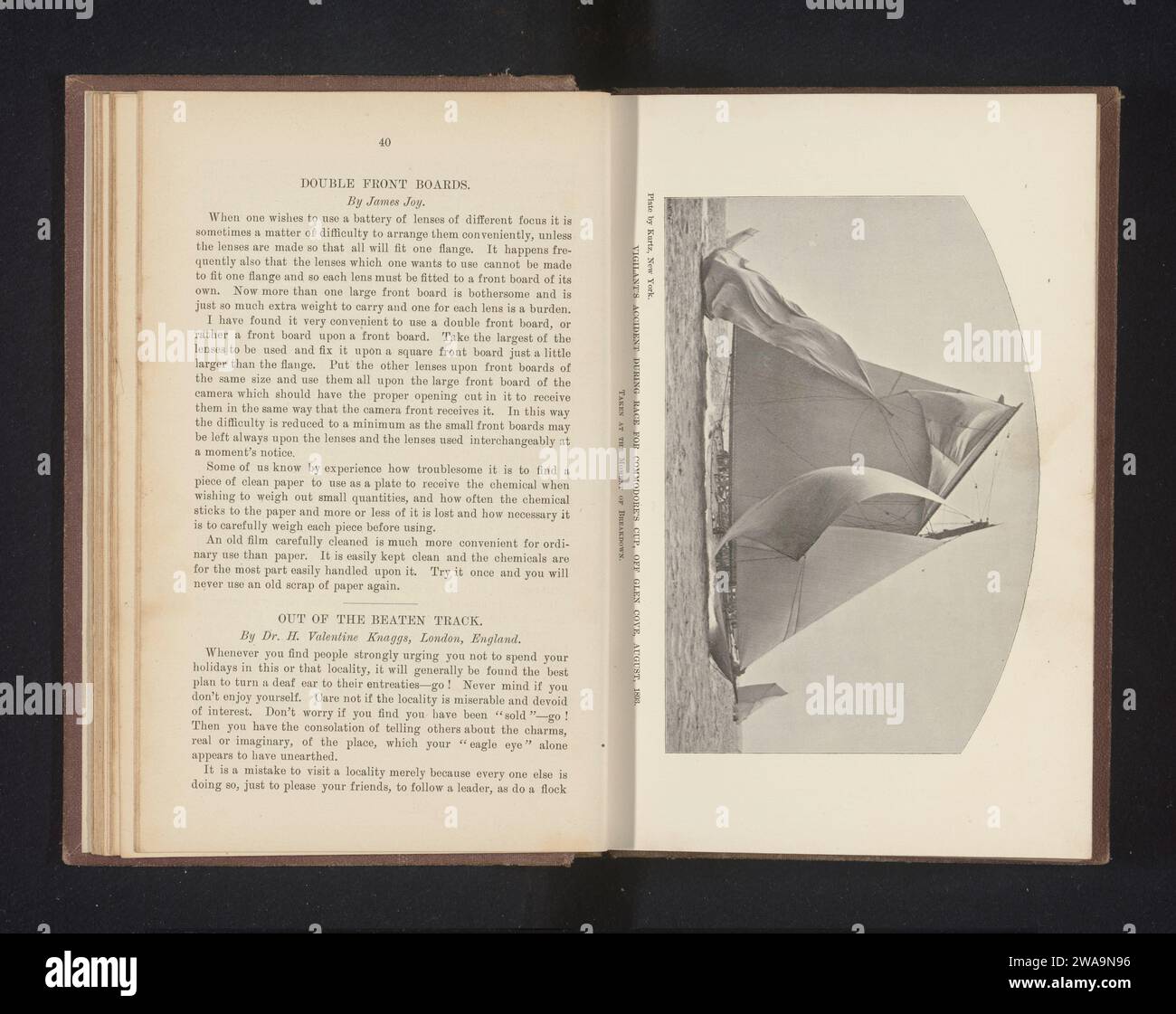 Vigilant's Unfall beim Rennen um Commodore's Cup, vor Glen Cove, August 1983, Leonhard W. Kurtz, 1893 photomechanischer Druck New Yorker Papier Segelschiff, Segelboot. Segeln (Sport) Stockfoto