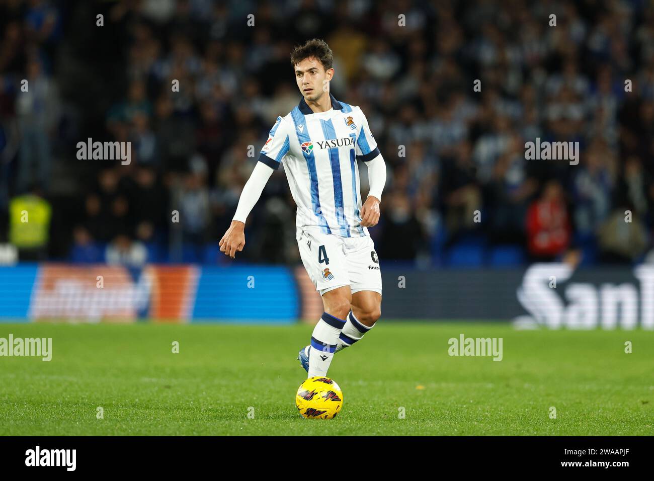 Martin Zubimendi (Sociedad), 2. JANUAR 2024 - Fußball / Fußball : spanisches Spiel "LaLiga EA Sports" zwischen Real Sociedad 1-1 Deportivo Alaves in der reale Arena in San Sebastian, Spanien. (Foto: Mutsu Kawamori/AFLO) Stockfoto