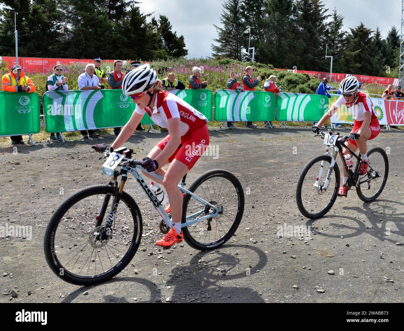 GLASGOW, SCHOTTLAND - 29. JULI 2014: Das Cross Country Finale der Männer und Frauen bei den Commonwealth Games 2014. Es wurde in Cathkin Braes abgehalten. Stockfoto