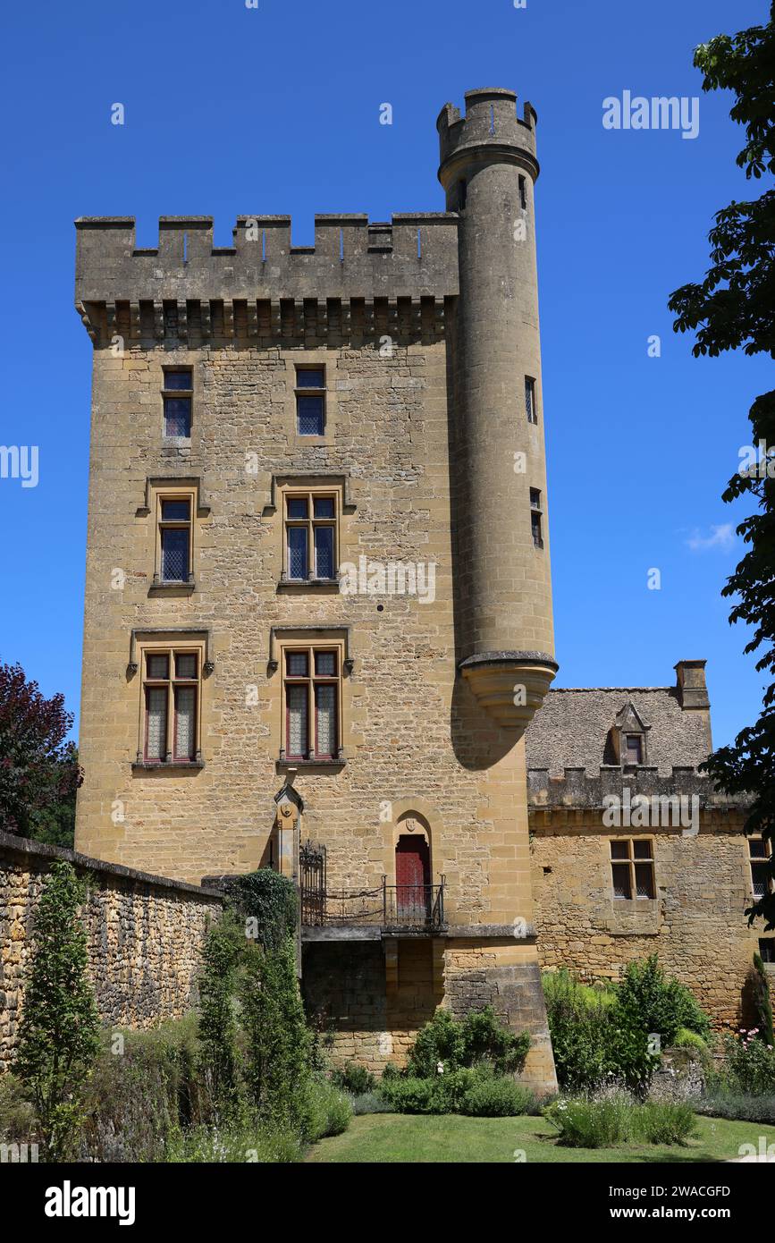 Schloss Puymartin in Périgord Noir erinnert an wichtige Epochen der französischen Geschichte: Mittelalter, Hundertjähriger Krieg, Religionskriege, Renaissance... Architektur, H Stockfoto