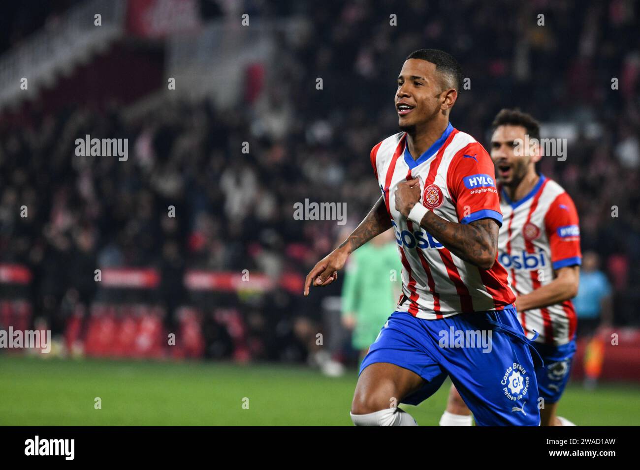 Girona, Spanien. Januar 2024. GIRONA, SPANIEN - 3. JANUAR: Spiel zwischen Girona FC und Club Atlético de Madrid im Rahmen der La Liga in Estadi Montilivi am 3. Januar 2024 in Girona, Spanien. (Foto: Sara Aribó/PxImages) Credit: PX Images/Alamy Live News Stockfoto