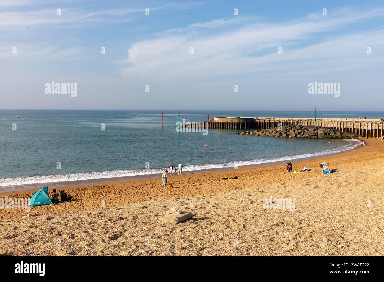 West Bay Beach Bridport an der juraküste in Dorset, England, Großbritannien, september 2023 Stockfoto