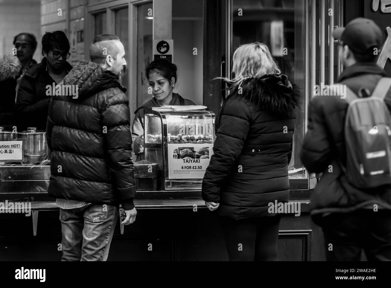 Londoner Botschaft zu Weihnachten Stockfoto