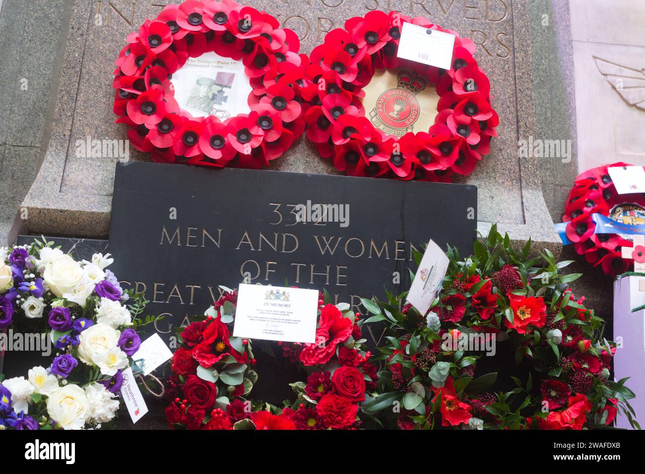 Gedenkstätte in Paddington für die 3302 Männer und Frauen der Great Western Railway, die ihr Leben im Kriegsdienst gaben Stockfoto