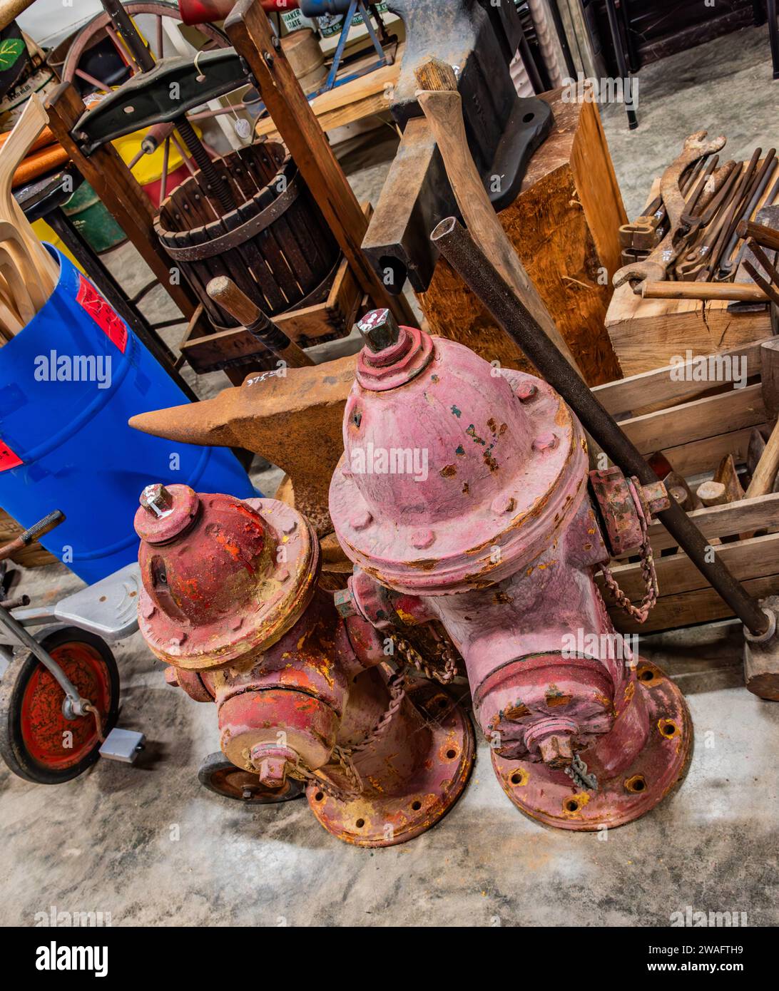 Antike Hydranten, Berkeley Springs WV USA Stockfoto