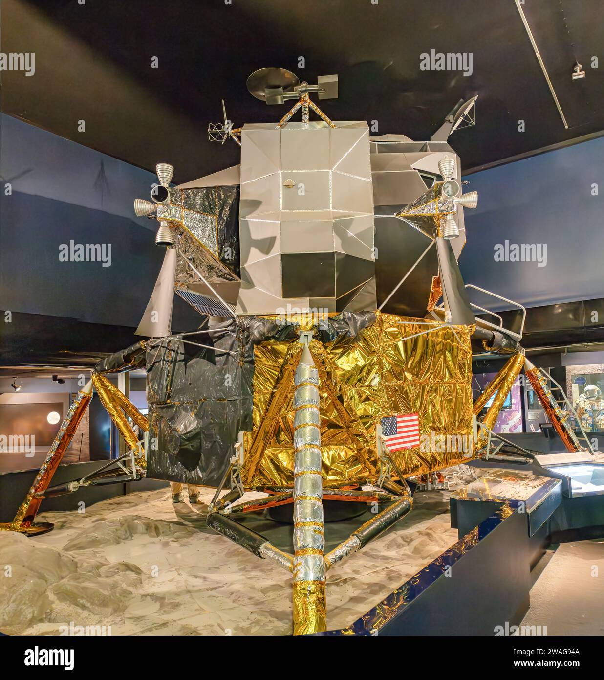 London, Großbritannien – 19. Mai 2023: Das Mondmodul Eagle LM-5, das Raumschiff, das als bemanntes Mondlandegerät von Apollo 11 diente Stockfoto