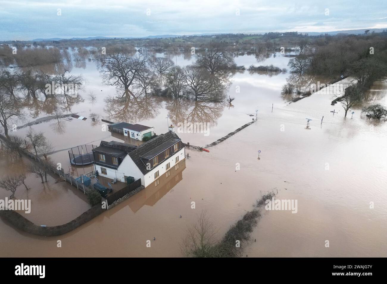 Tirley, Gloucester, Großbritannien. 5. Januar 2024. Überschwemmungen im Dorf Tirley in Gloucestershire am Fluss Severn nach Sturm Henk. Quelle: Thousand Word Media Ltd/Alamy Live News Stockfoto