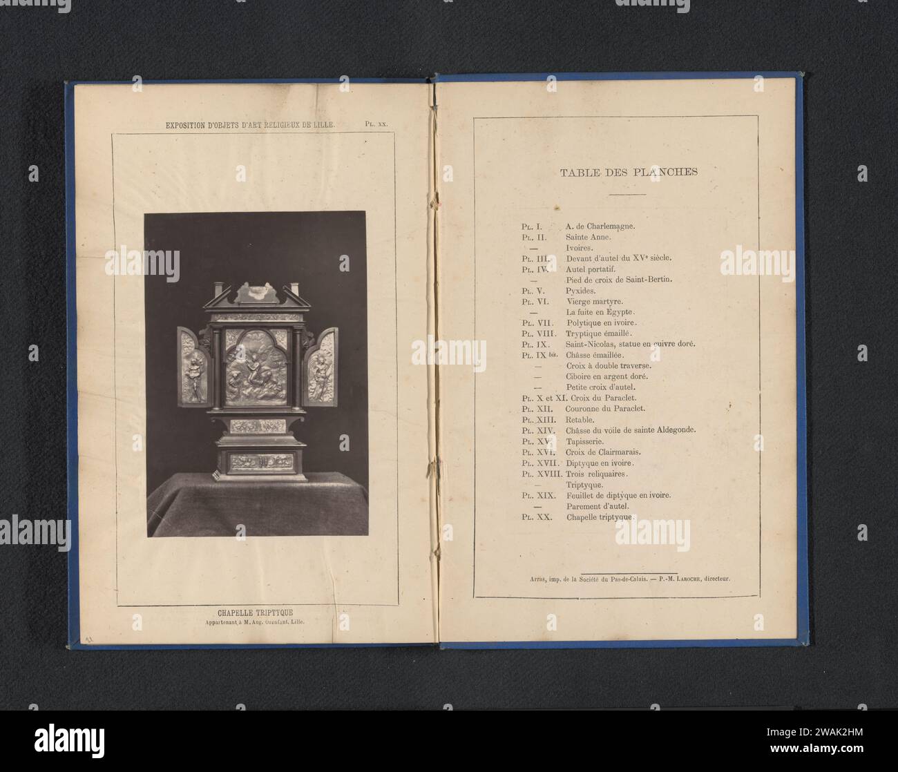 Triptychon im Relief mit religiöser Aufführung, anonym, um 1871 - in oder vor 1876 photomechanische Druck Pappskulptur (+ Relief  Skulptur) Stockfoto