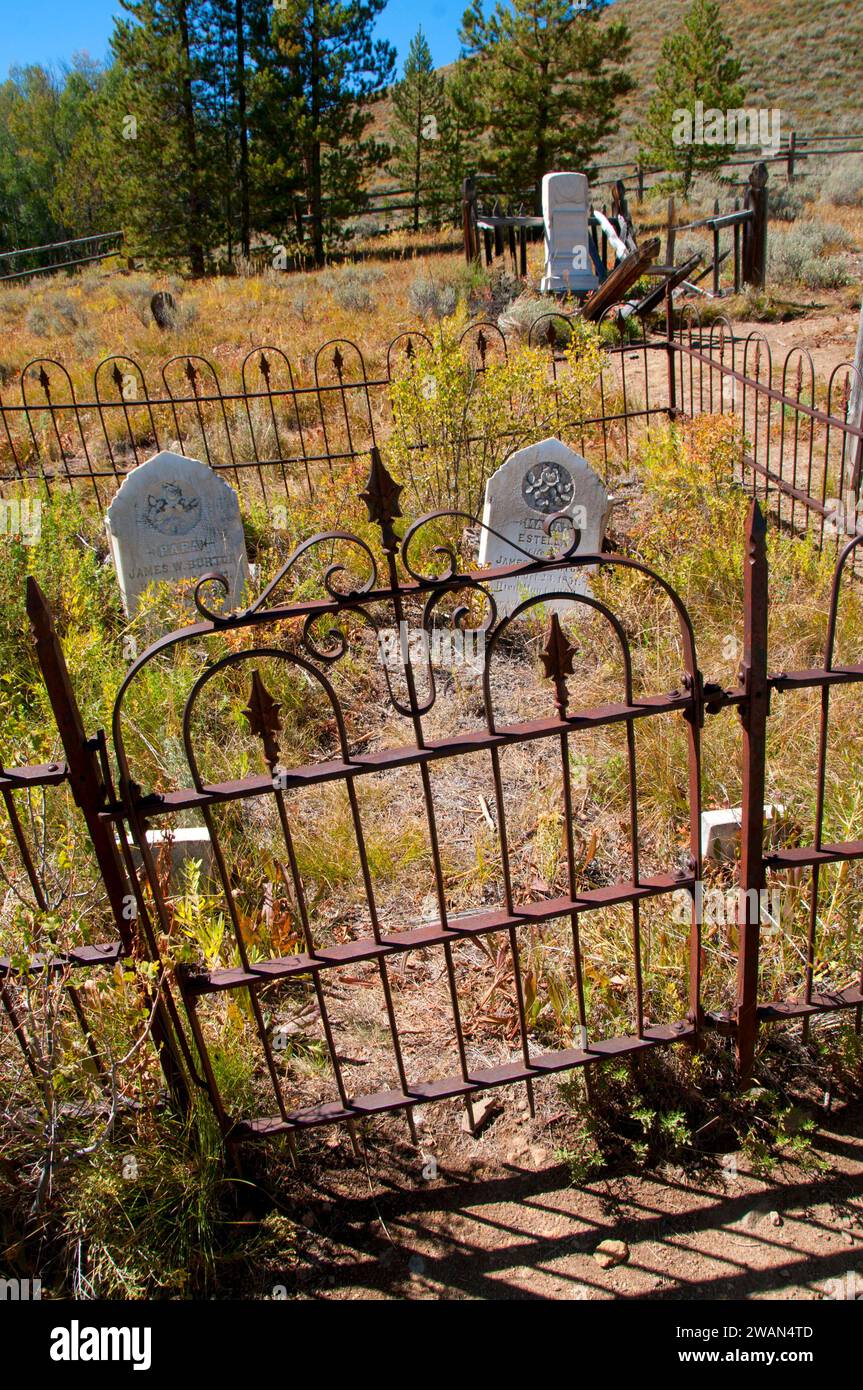 Bonanza Geisterstadt Friedhof, Land der Yankee Gabel Historic Area, Custer Autobahn, Lachs-Challis National Forest, Idaho Stockfoto