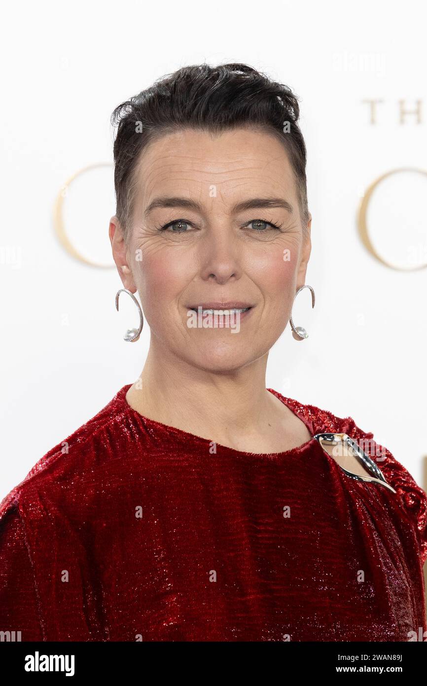 Besetzung und Gäste auf dem roten Teppich für die Abschlussfeier der Krone mit: Olivia Williams Wo: London, Großbritannien Wann: 05 Dez 2023 Credit: Phil Lewis/WENN Stockfoto