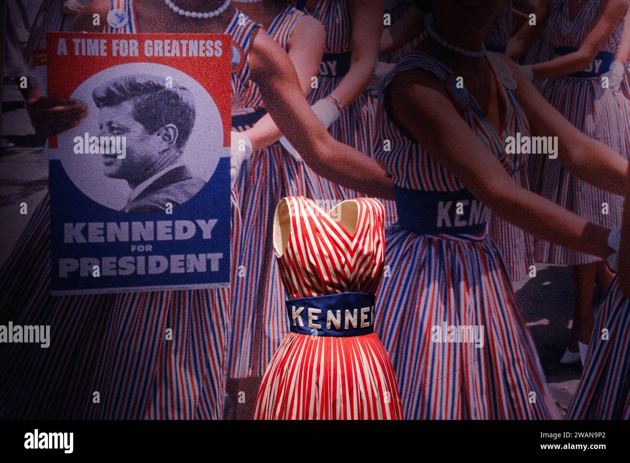 John F. Kennedy Presidential Library Boston, Massachusetts – Eine bunte Ausstellung, die weibliche Anhänger der JFK während der Präsidentschaftswahl 1960 zeigt Stockfoto