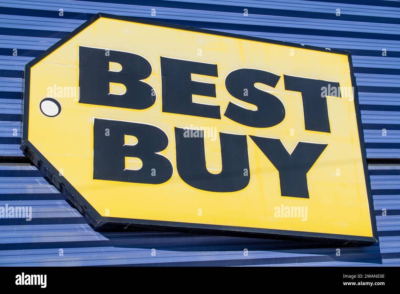 Maplewood, Minnesota. BEST Buy-Logo. BEST Buy Co. Inc. Ist ein US-amerikanischer multinationaler Einzelhändler für Unterhaltungselektronik Stockfoto