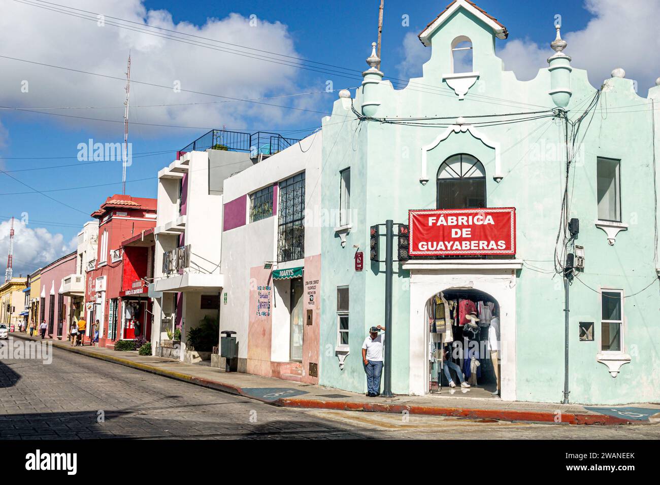Merida Mexico, Centro Historico Central Historico Central Historico, Herrenbekleidung, Guayaberas-Hemden-Herstellung, Außenansicht, Gebäudeeingang, Geschäft Stockfoto