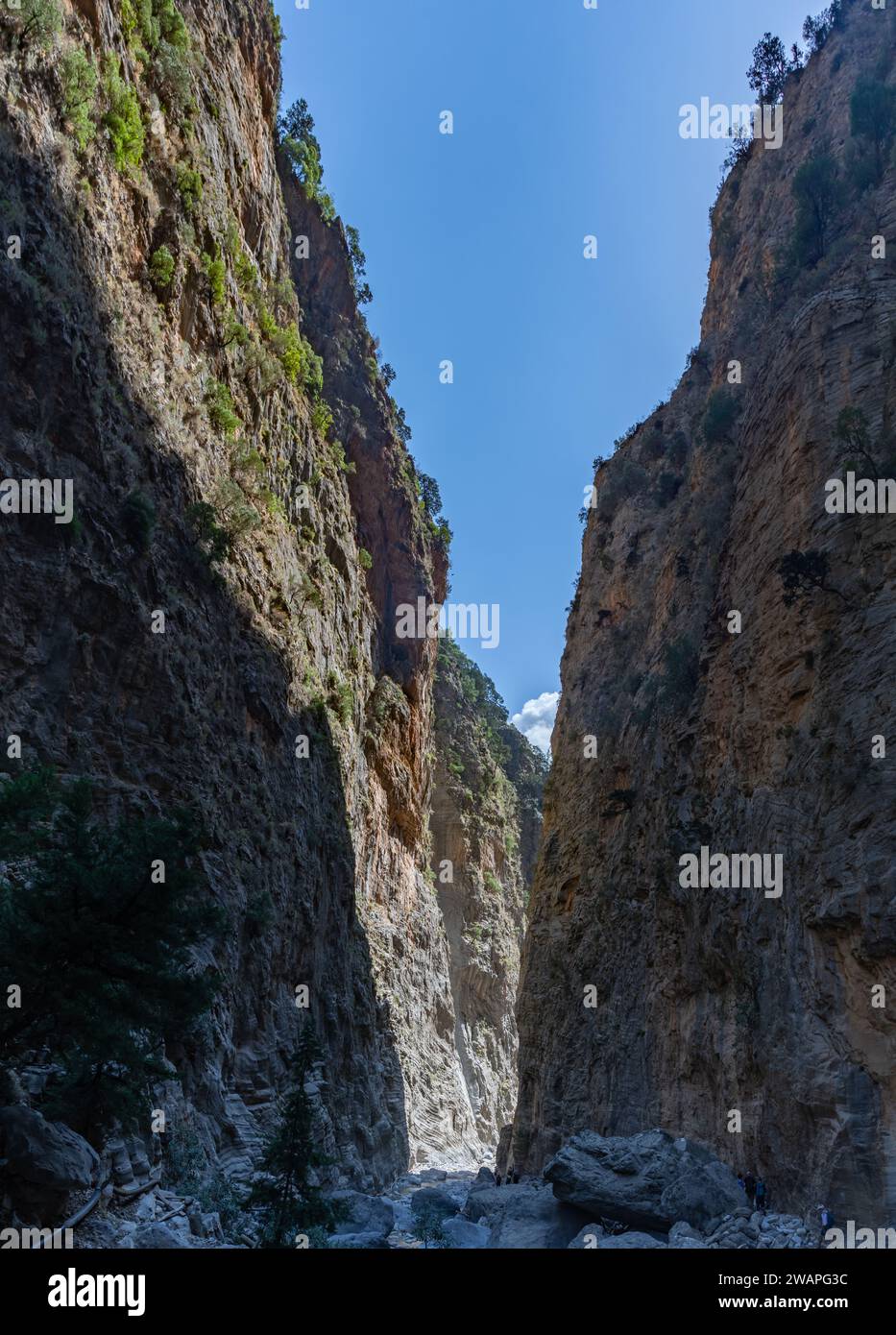 Ein Bild der imposanten Eisernen Tore der Samaria-Schlucht. Stockfoto