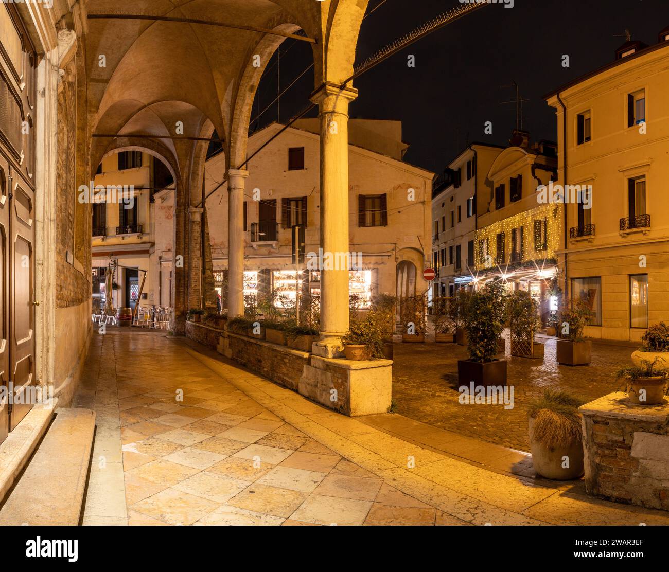 Treviso - die Säume der Altstadt bei Nacht. Stockfoto