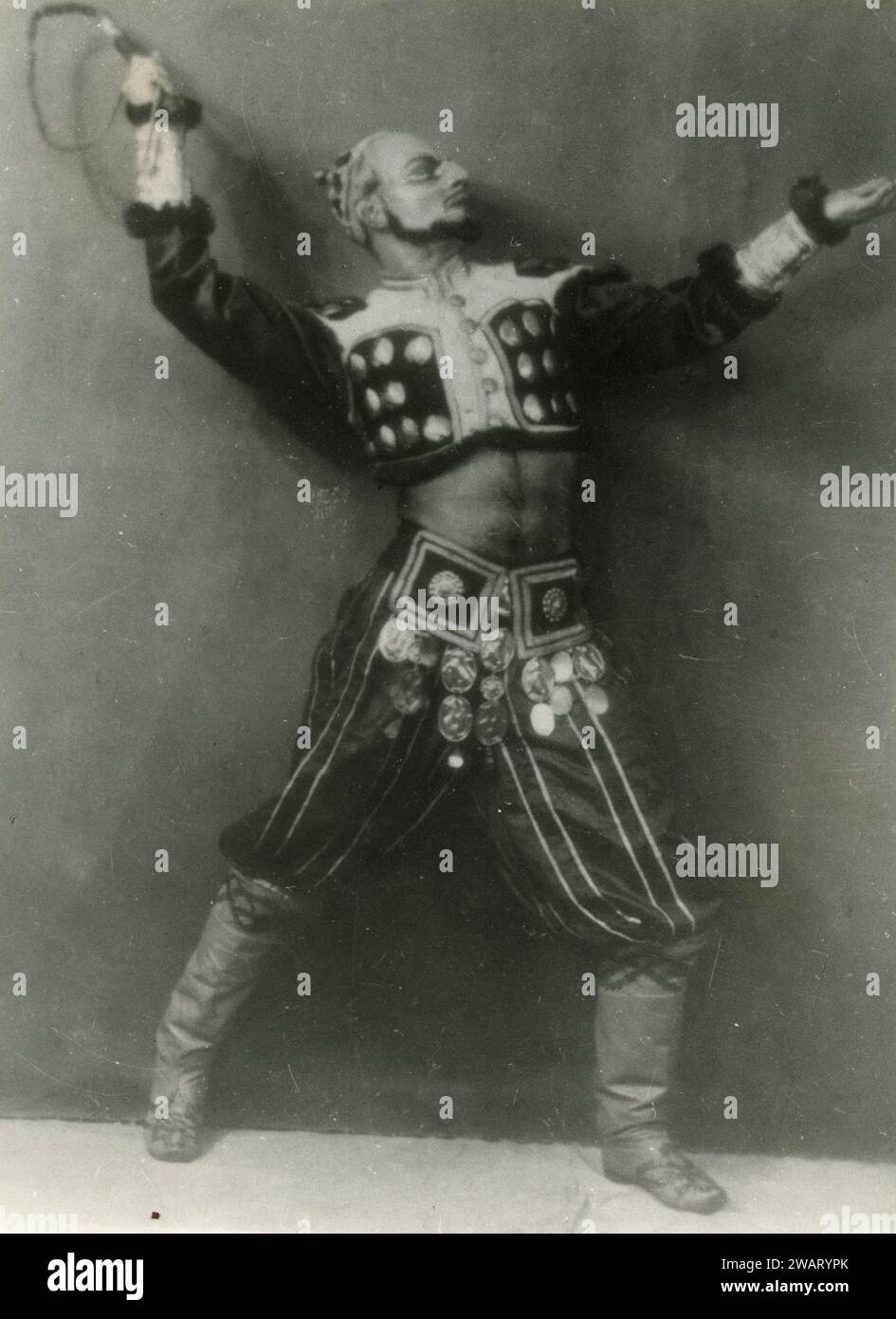 Russischer Balletttänzer und Choreograf Andrey Lopukhov im Bakhcisarajsk-Brunnen, Russland 1934 Stockfoto