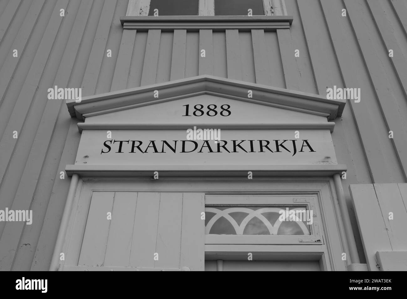 Strandarkirkja ist eine lutherische Pfarrkirche in Selvogur an der Südküste Islands Stockfoto
