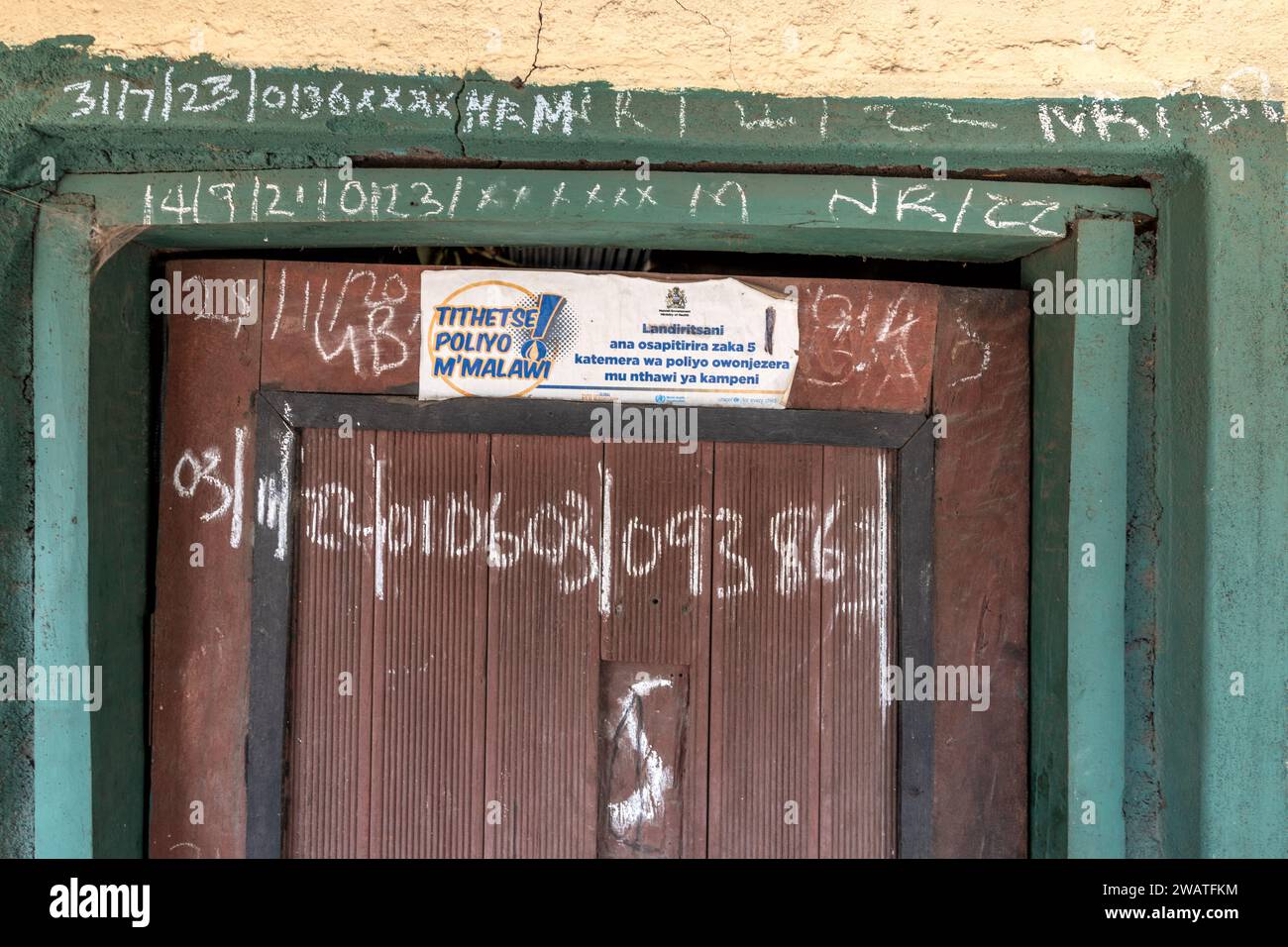 Impfstatus von Kindern im Haus, Kasankha Dorf, Mangochi, Malawi See, Malawi Stockfoto