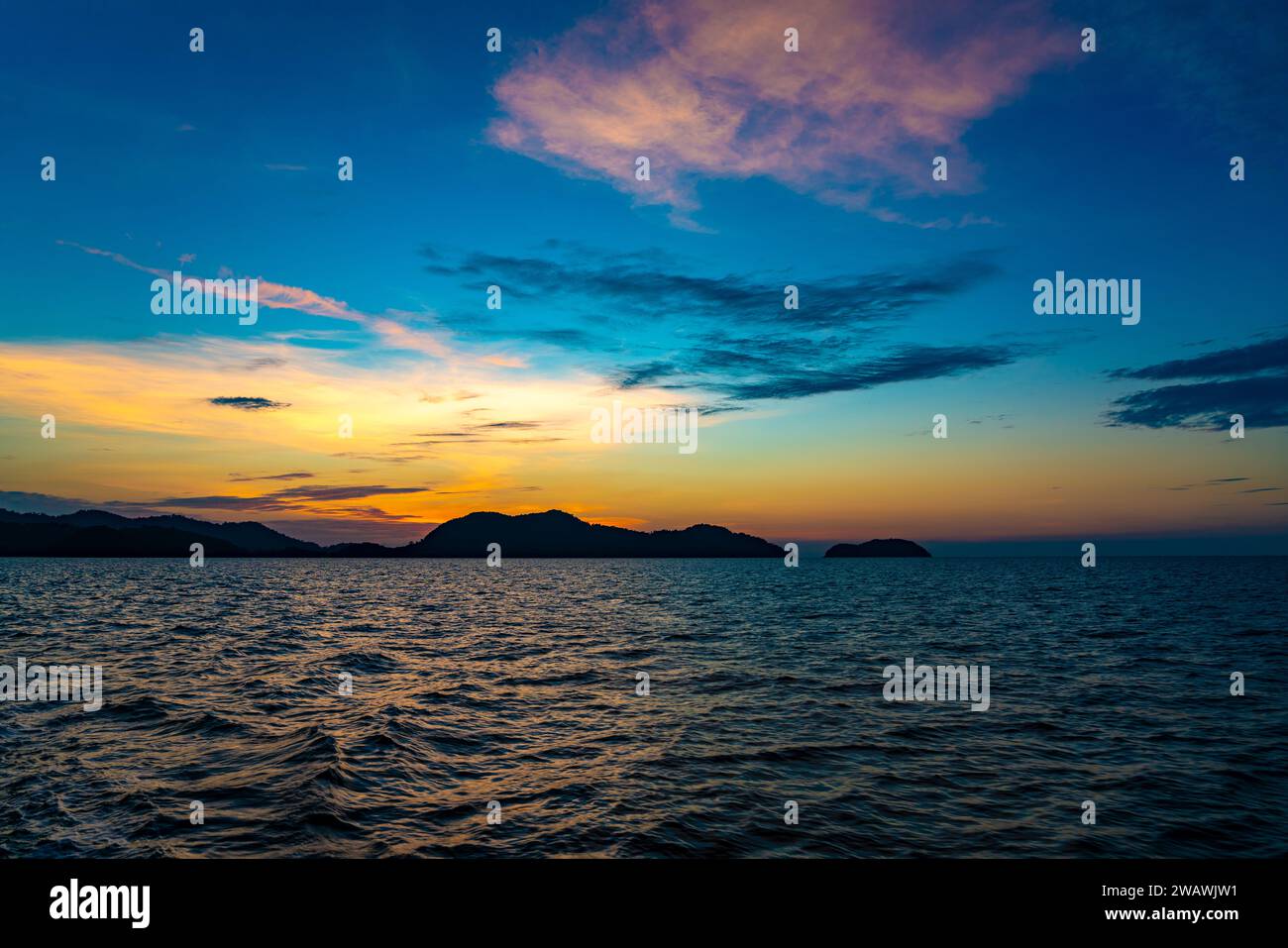 Thailand, Meere, Meereslandschaften, Sonnenuntergänge, Stockfoto