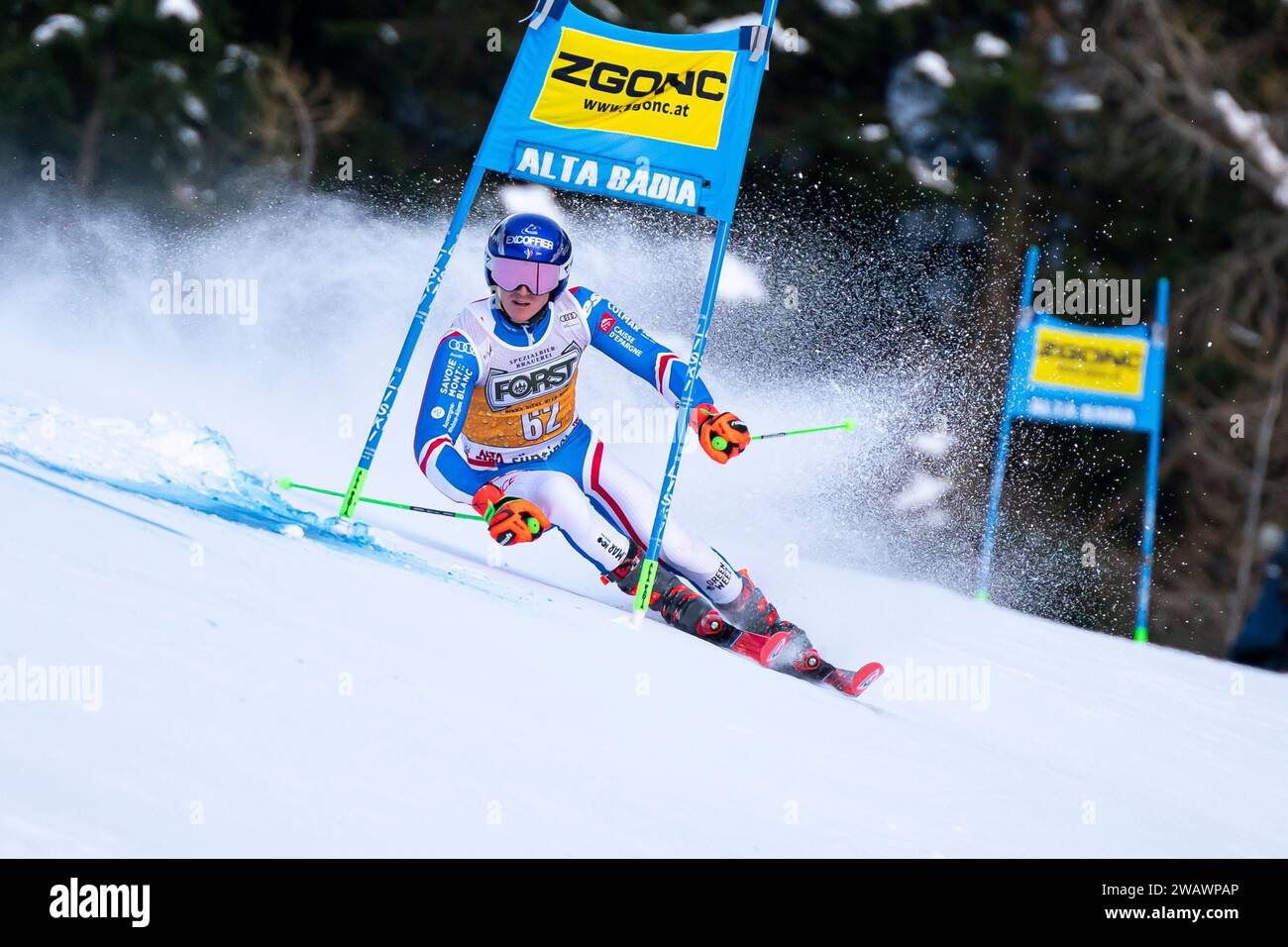 Alta Badia, Italien 17. Dezember 2023. ANGUENOT Leo (FRA) tritt beim Audi FIS Ski World Cup 2023-24 Herren Riesenslalom auf der Gran Risa C an Stockfoto