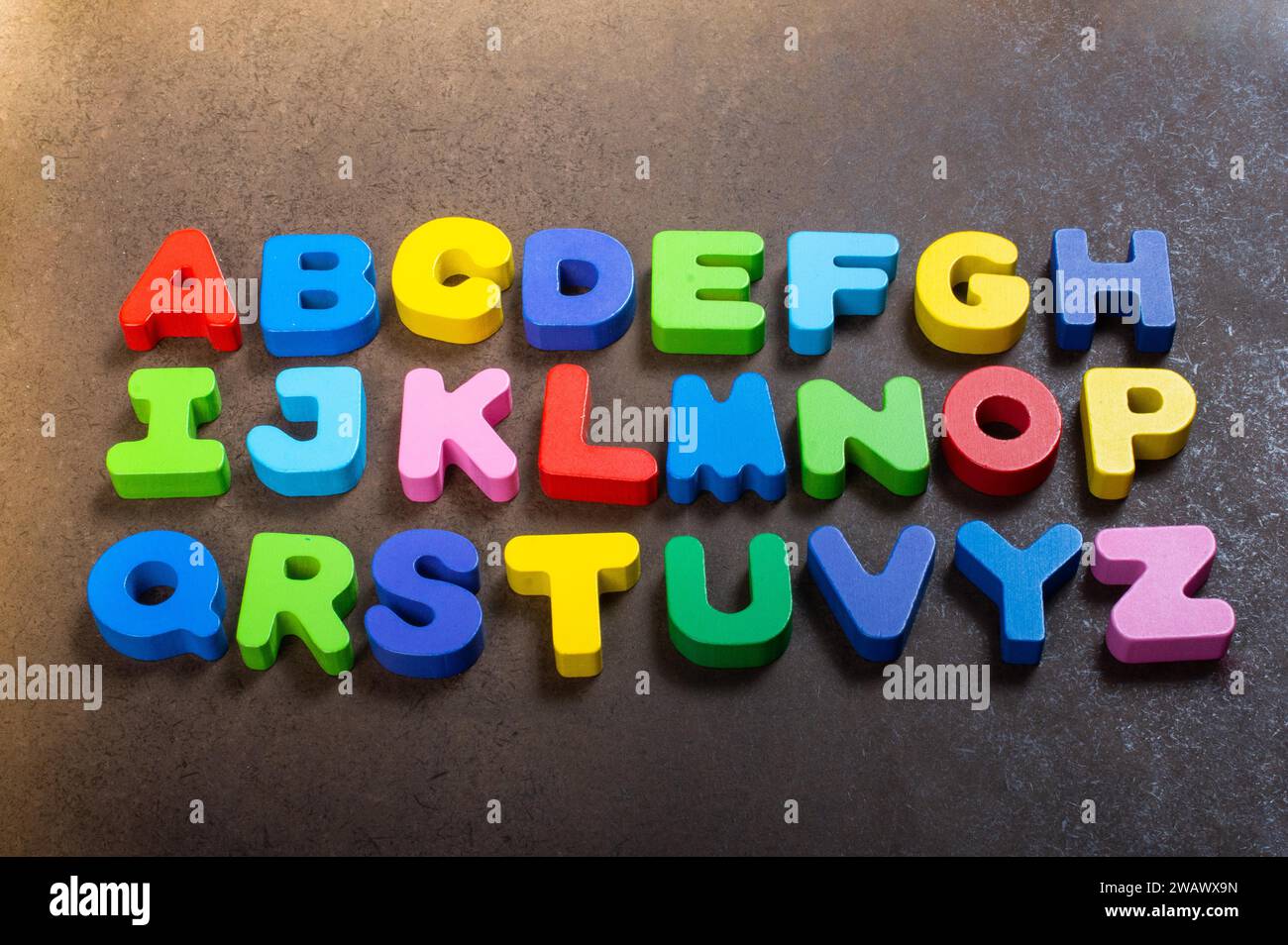 Alphabet ABC Holzbuchstaben für frühe Bildung Konzept Stockfoto