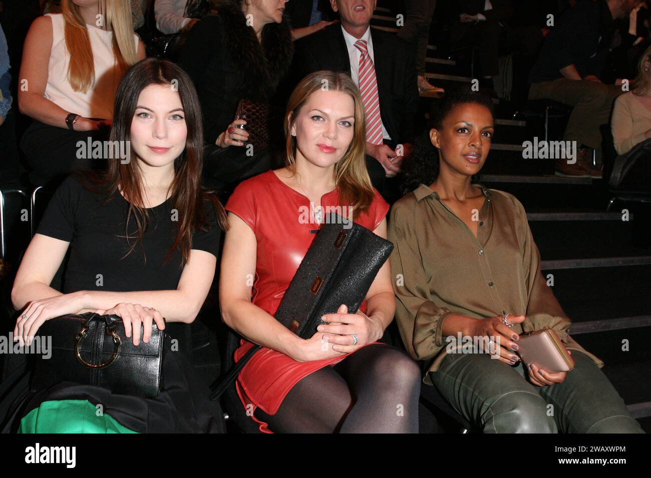 Nora von Waldstaetten, Anna Loos und Dennenesch Zoude ESCADA SPORT Escada SPORT Show während der Mercedes-Benz Fashion Week in Berlin - 18.01.2012 Copyright: XJamesxColdreyx Stockfoto