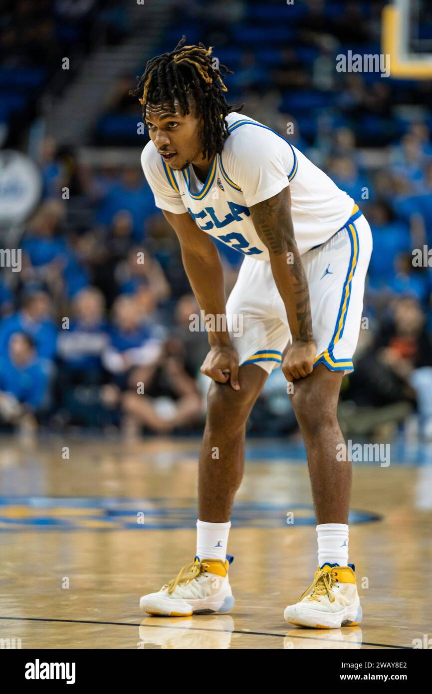 Während eines NCAA-Basketballspiels am Samstag, den 6. Januar 2024, im Pauley Pavilion, in Westwood, CA. Die Golden Bears besiegten die Bruins 66–57. (Jon Endow/ Stockfoto