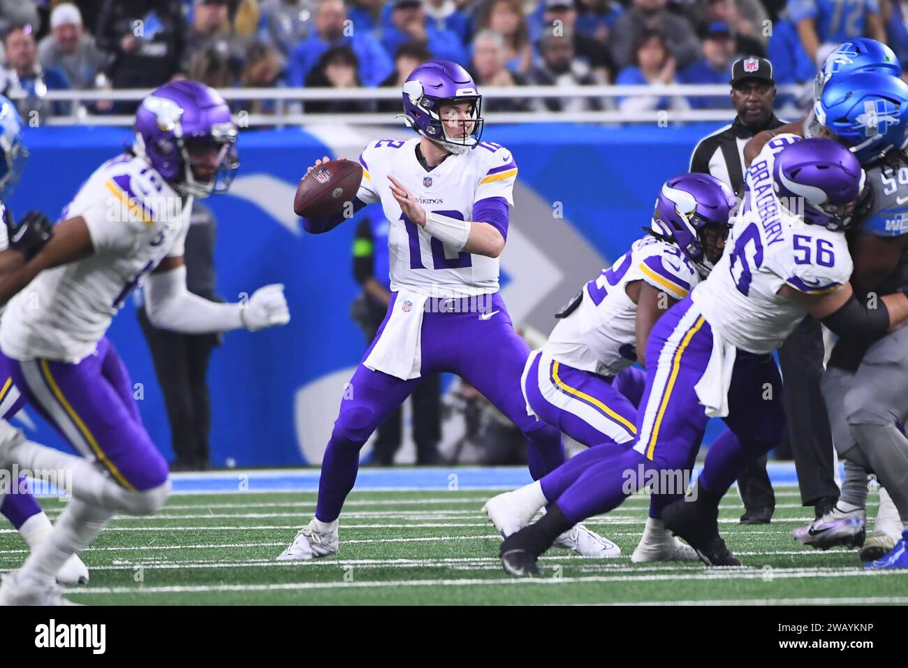 DETROIT, MI - 07. JANUAR: Minnesota Vikings Quarterback (12) Nick Mullens in Aktion während des Spiels zwischen Minnesota Vikings und Detroit Lions am 7. Januar 2024 im Ford Field in Detroit, MI (Foto: Allan Dranberg/CSM) (Credit Image: © Allan Dranberg/Cal Sport Media) Credit: CAL Sport Media/Alamy Live News Stockfoto