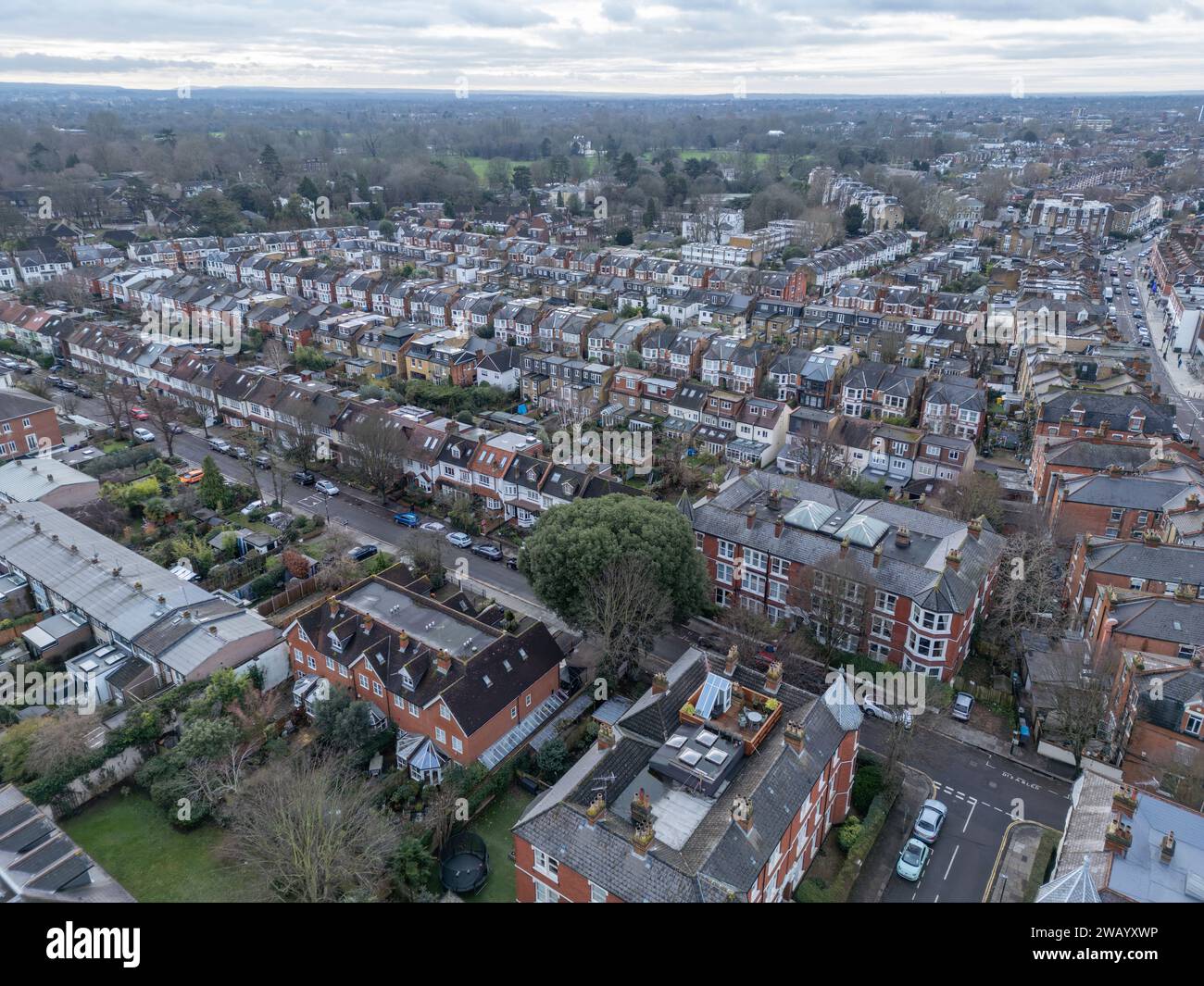 Luftaufnahme eines Wohngebietes rund um die Richmond Road, Richmond upon Thames, London, Großbritannien. Stockfoto