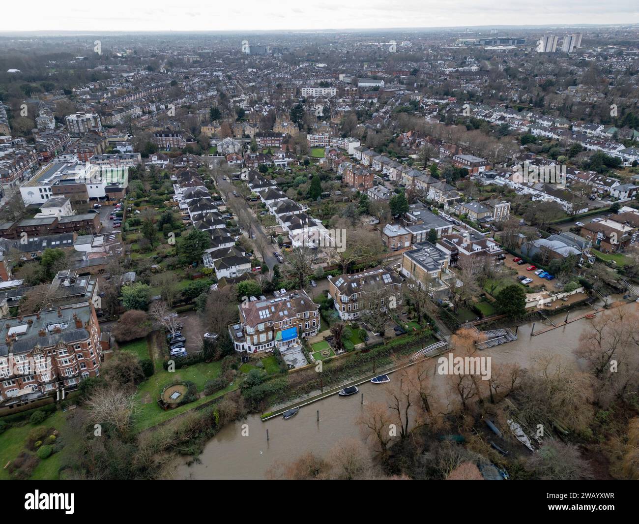 Luftaufnahme eines Wohngebietes von Richmond upon Thames, London, Großbritannien. Stockfoto