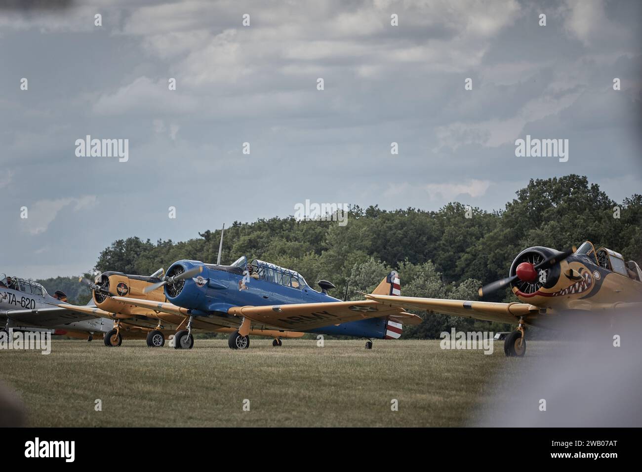 T-6D texan in der Schlange wartet auf Start Stockfoto