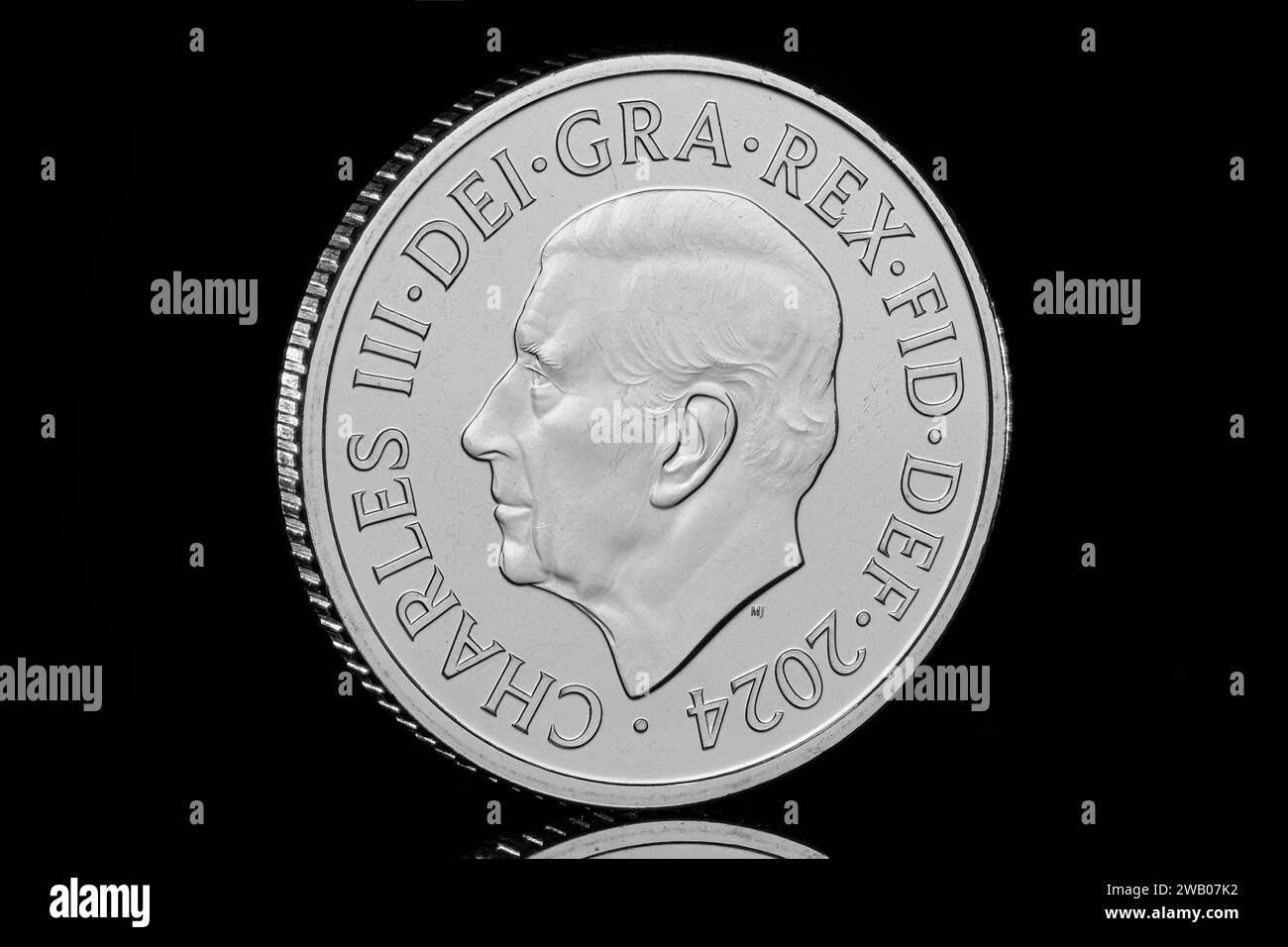 Die Auerhahn10PenceMünze aus dem Definitive Annual Coin Set 2024 mit dem ersten Münzporträt