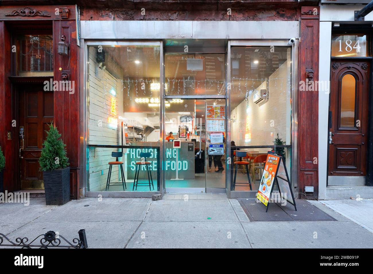 Sing, Sing Choi Kee, 星財記 182 Bleecker St, New York, NYC, Foto eines chinesischen Cafés im Stil von Hongkong in Manhattan's Greenwich Village. Stockfoto