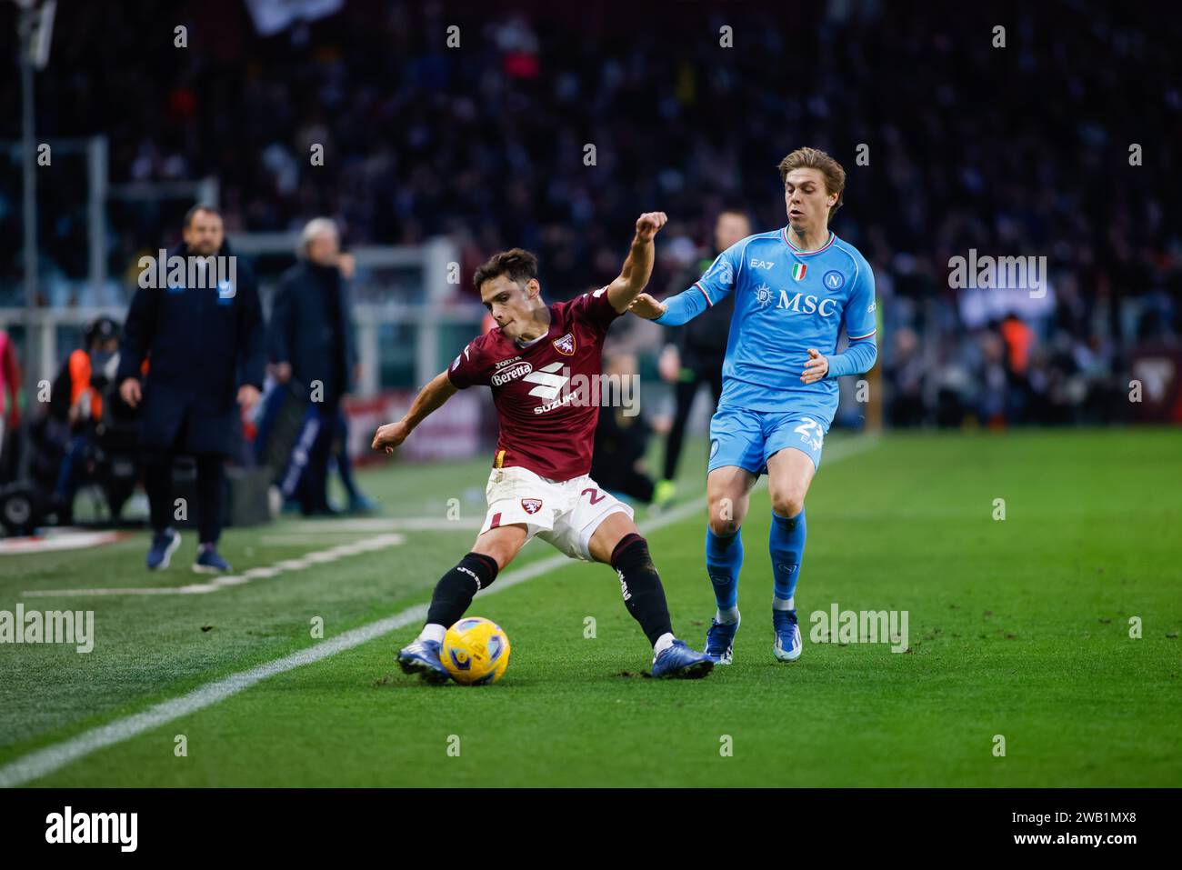 Turin, Italien. Januar 2024. Samuele Ricci von Torino FC (L) und