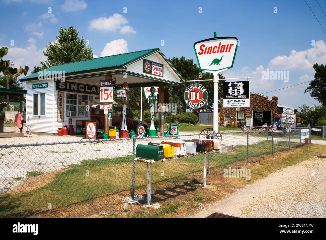 Gay Parita sinclair Tankstelle an der Route 66 in paris entspringt missouri Stockfoto