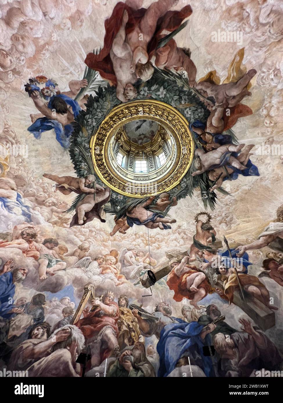 **KEINE WEBSEITEN UND ZEITUNGEN NUR FÜR ITALIEN** ROM die Kuppel der Santa Maria in Vallicella hat gerade Rom restauriert Stockfoto
