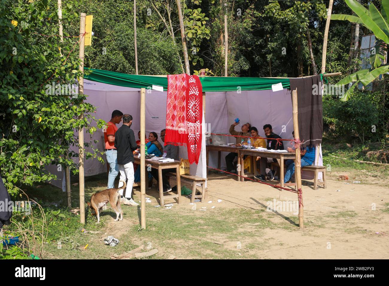 Chattogram, Bangladesch Fotos einiger Wahllokale bei den Parlamentswahlen am 7. Januar 2024 in Bangladesch. Stockfoto