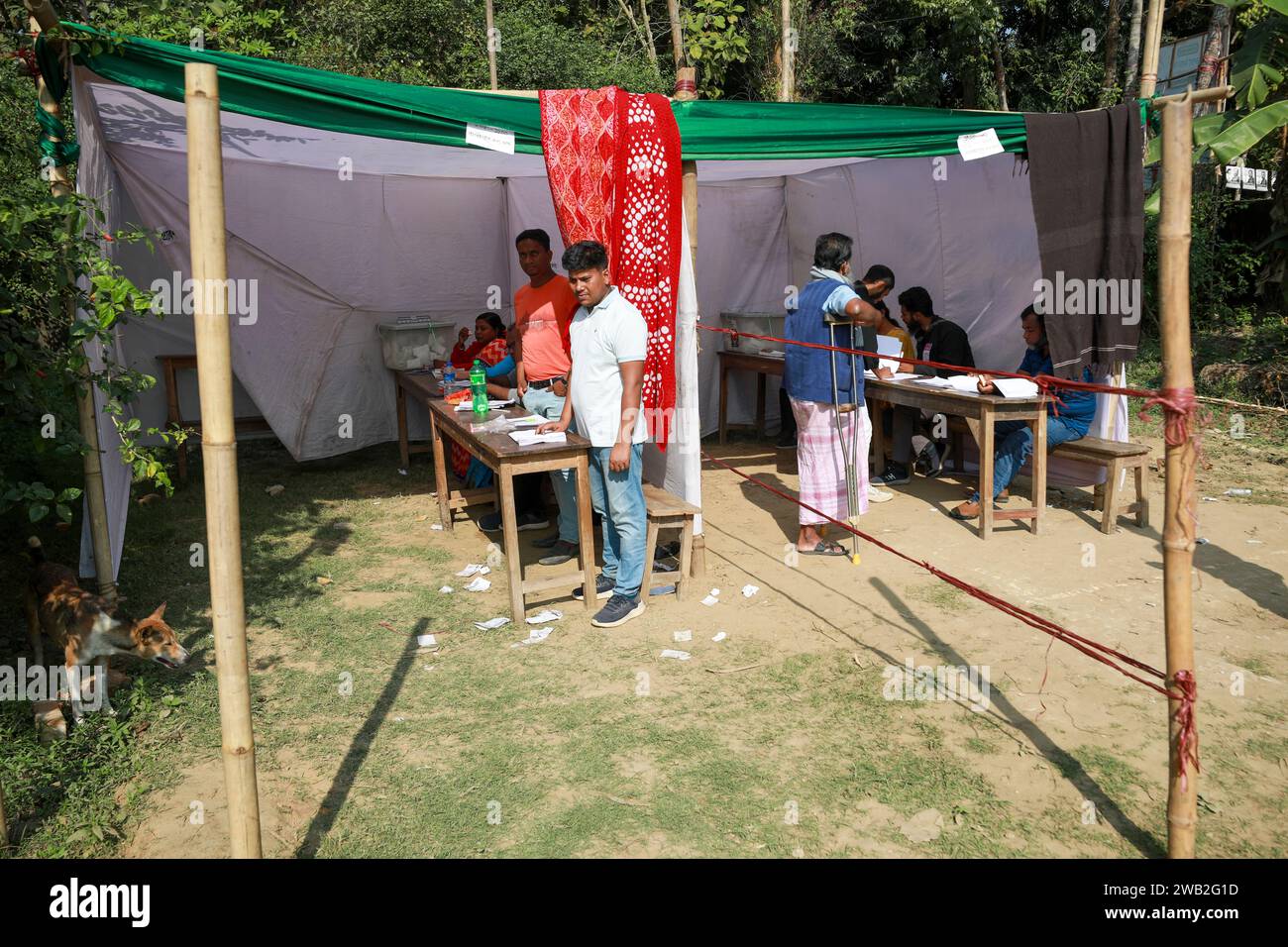 Chattogram, Bangladesch Fotos einiger Wahllokale bei den Parlamentswahlen am 7. Januar 2024 in Bangladesch. Stockfoto