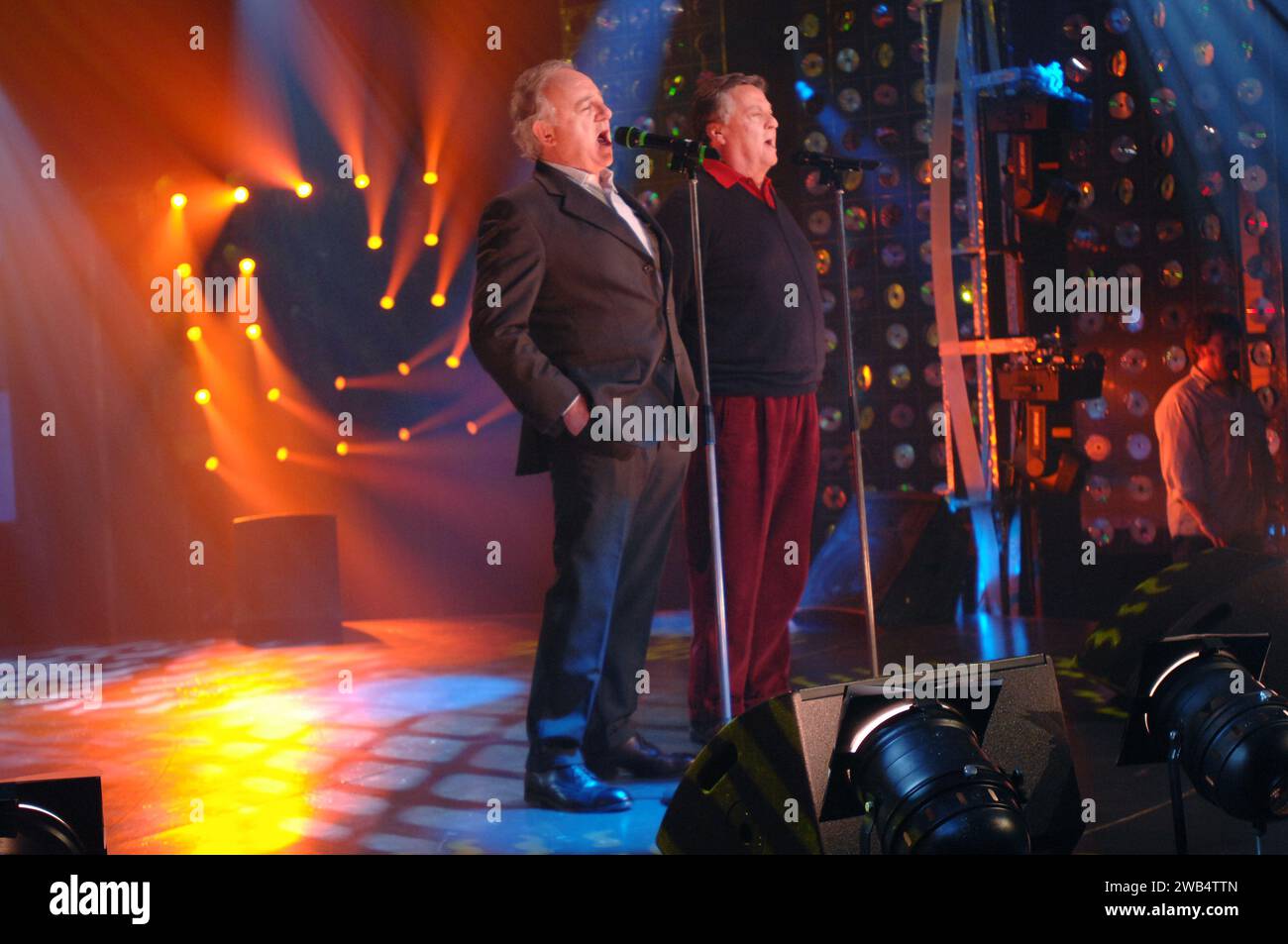 Mailand Italien 28 02 2007:Cochi e Renato, Comedy-Duo und Sänger, während der musikalischen Fernsehsendung „CD Live“ Stockfoto