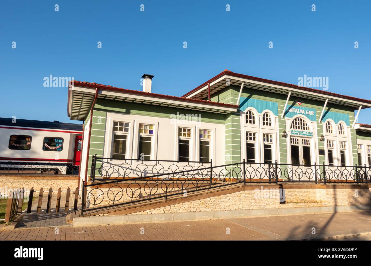 Antalya Retro Wooden gar Eisenbahnstation Museum Freiluftgebäude Türkei Stockfoto