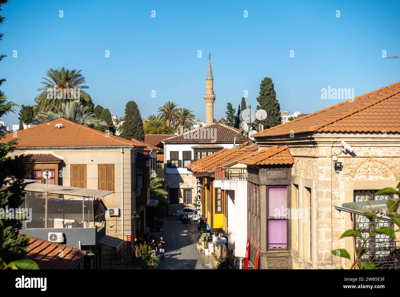 Muratpasa Viertel Viertel Dächer, Dächer, Blick von oben auf das Zentrum von Antalya Türkei Stockfoto