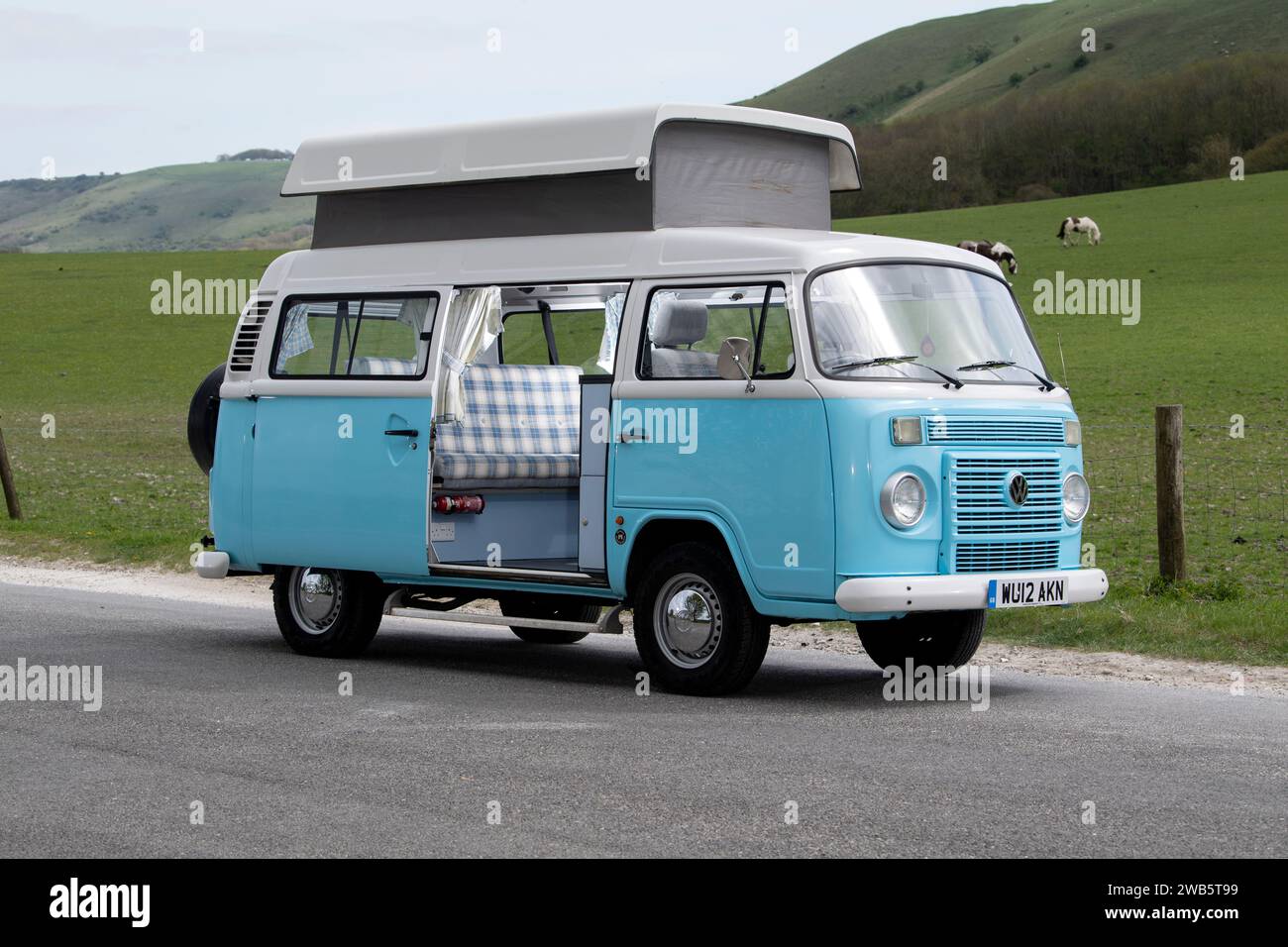 In Brasilien gebauter wassergekühlter 2012 VW-Wohnmobil mit Erkerfenster Stockfoto